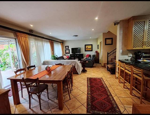 5 BEDROOM HOUSE FOR SALE IN AMBERFIELD GLEN